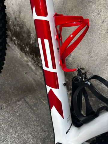 Trek Procaliber Shimano Deore XT 2024 Mountainbike usato, Bianco — immagine 11 di 17