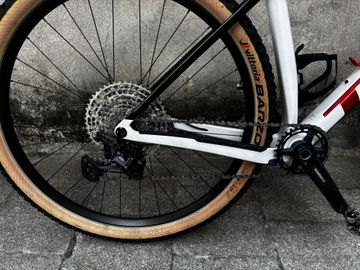 Trek Procaliber Shimano Deore XT 2024 Mountainbike usato, Bianco — immagine 4 di 17