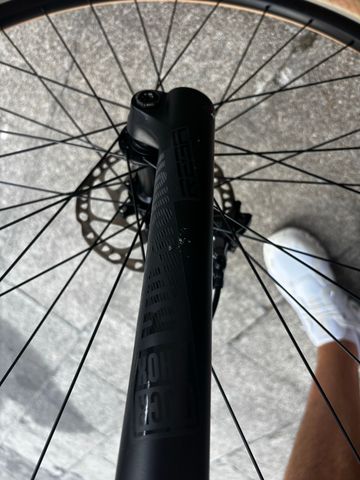 Trek Procaliber Shimano Deore XT 2024 Mountainbike usato, Bianco — immagine 17 di 17