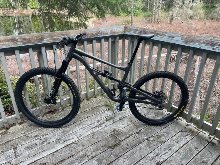 Used Specialized Status 160 2023 2023 Mountainbike, Light Gray, 29, 27.5 — image 2 of 4