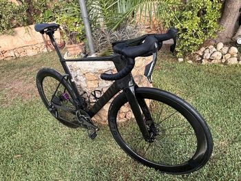 Used Factor Ostro SRAM Red 2025 Road & Gravel, Black — image 5 of 10