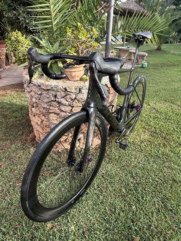 Used Factor Ostro SRAM Red 2025 Road & Gravel, Black — image 4 of 10