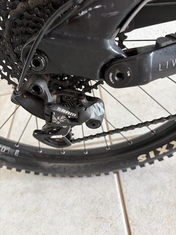Used YT Industries Capra CORE 1 MX 2023 2023 Mountainbike, Black, 29, 27.5 — image 8 of 8