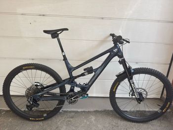 Brugt YT Industries Capra UNCAGED 12 29 2024 2024 Mountainbike — billede 2 af 9