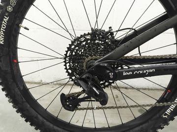 Tweedehands Lee Cougan E-QUEST Team 2025 2025 Mountainbike — afbeelding 4 van 6