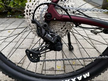 Použité Merida eBIG.NINE 700 2023 2023 Mountainbike — obrázek 9 z 25