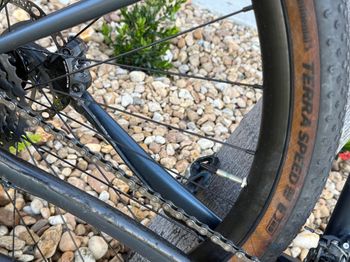 Used Specialized Diverge E5 2025 2025 Road & Gravel, Red — image 6 of 11