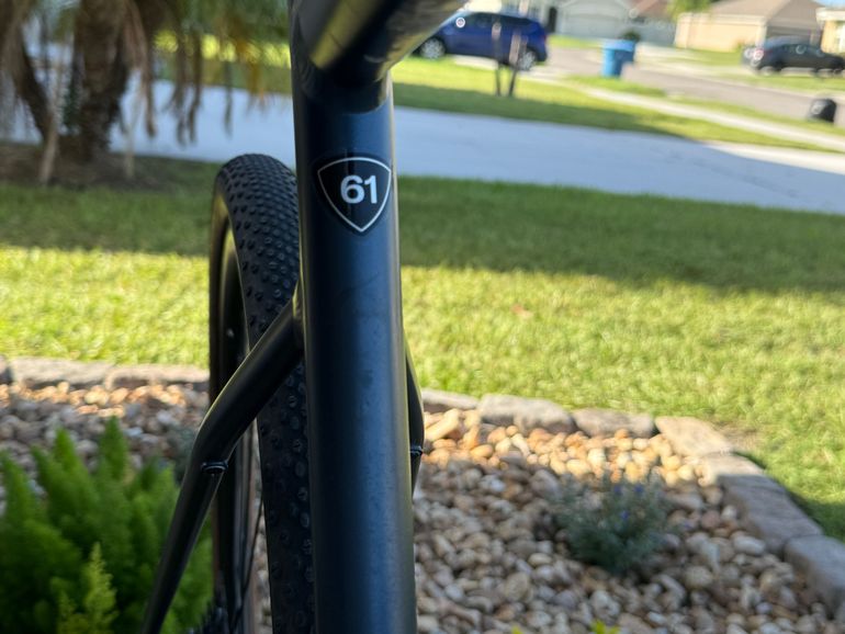 Used Specialized Diverge E5 2025 2025 Road & Gravel, Red — image 7 of 11