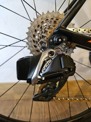 Brugt Scott Addict SRAM Red eTap AXS 2016 Road & Gravel — billede 3 af 6