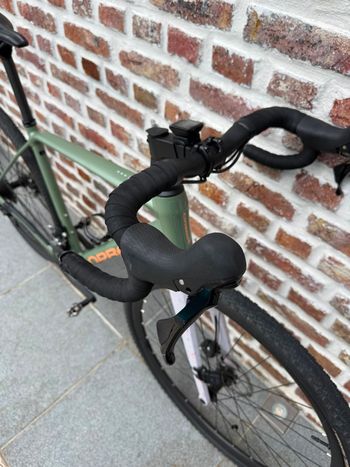 Orbea TERRA H40 2024 2024 Road & Gravel usato, Verde — immagine 4 di 8