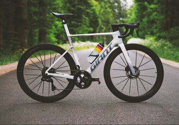 Gebrauchtes Giant Propel Advanced SL 0-DA 2027 2027 Road & Gravel