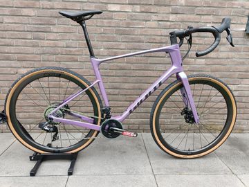Brugt Giant Revolt Advanced Pro 0 2024 2024 Road & Gravel