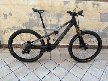 Gebrauchtes Orbea RISE M20 2023 2023 Mountainbike, Hellgrau, 29 — Bild 2 von 8