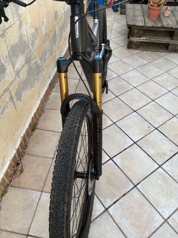 Gebrauchtes Orbea RISE M20 2023 2023 Mountainbike, Hellgrau, 29 — Bild 3 von 8