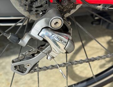 Used Trek Domane 4.1 Compact 2015 2015 Road & Gravel, Red — image 7 of 18