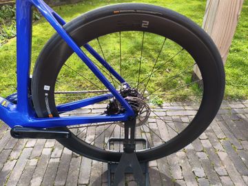 Używany Giant Propel Advanced 1 2024 2024 Road & Gravel — zdjęcie 8 z 15