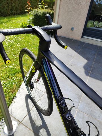 Gebrauchtes Scott Addict RC Pro 2020 2020 Road & Gravel, Schwarz — Bild 2 von 8