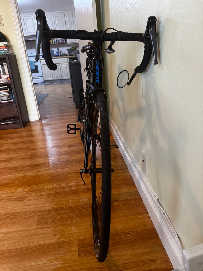 Used Giant Contend 3 2021 2021 Road & Gravel, Black — image 3 of 9