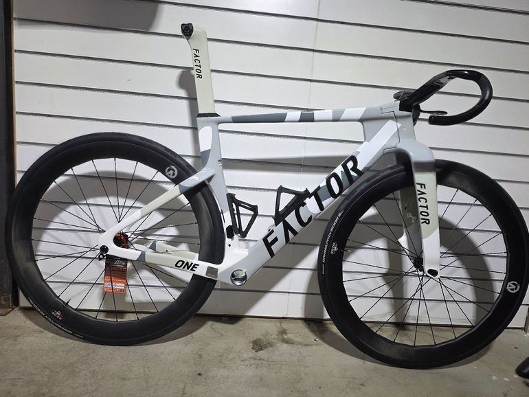 Brugt Factor ONE - Campagnolo Super Record 2026 Frameset 2026 Road & Gravel — billede 8 af 8