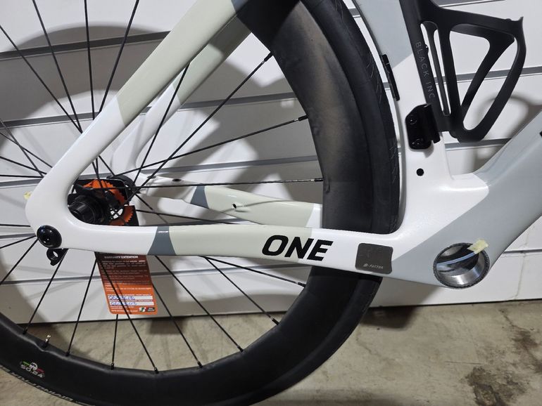 Brugt Factor ONE - Campagnolo Super Record 2026 Frameset 2026 Road & Gravel — billede 2 af 8