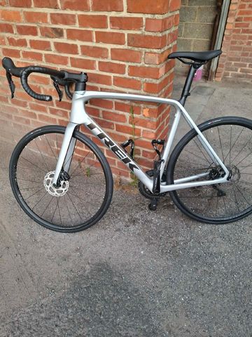 Brugt Trek Émonda SL 5 2024 2024 Road & Gravel — billede 2 af 5
