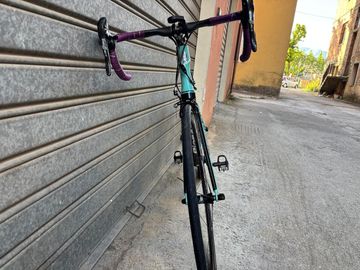 Bianchi Infinito CV Chorus 2016 2016 Road & Gravel usato, Verde — immagine 8 di 29
