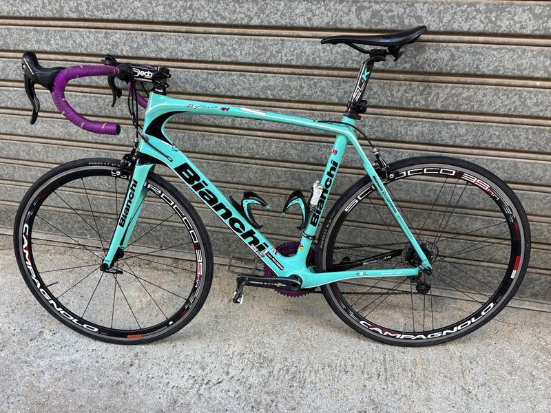 Bianchi Infinito CV Chorus 2016 2016 Road & Gravel usato
