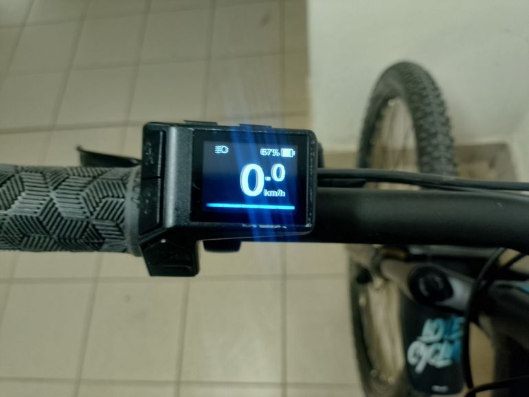 Used Giant Fathom E+ 2 Pro 2022 2022 Mountainbike, Black, 29 — image 6 of 8