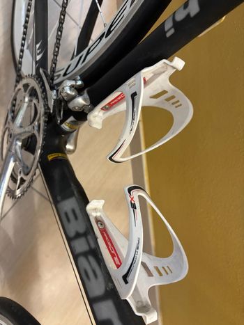 Käytetty Bianchi Custom Campagnolo Chorus 2004 Road & Gravel — kuva 19 / 32