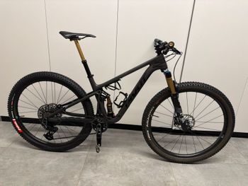 Used Pivot MACH 4 SL Pro X0 Eagle Transmission 2024 2024 MTB