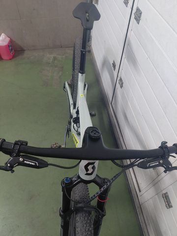 Gebrauchtes Scott Spark RC Team Issue 2026 2026 Mountainbike, Hellgrau, 29 — Bild 5 von 6