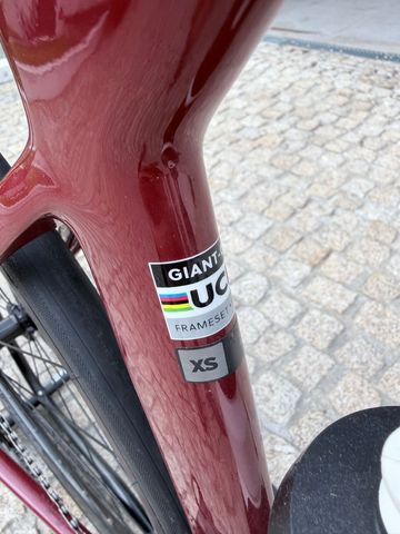 Used Giant Propel Advanced 2 2024 2024 Road & Gravel, Red — image 10 of 36