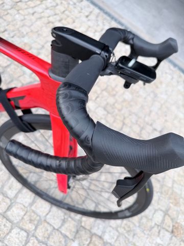 Used Giant Propel Advanced 2 2024 2024 Road & Gravel, Red — image 13 of 36