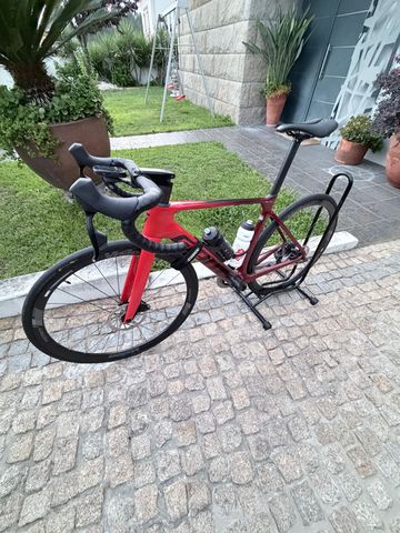 Used Giant Propel Advanced 2 2024 2024 Road & Gravel, Red — image 3 of 36