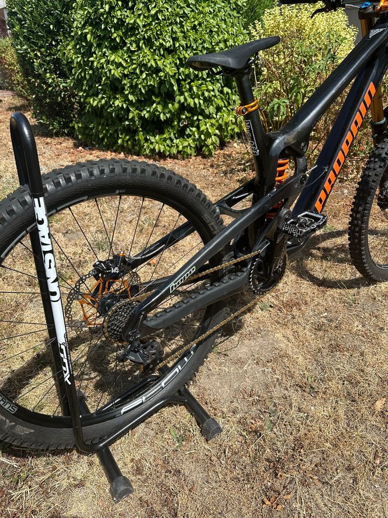 Brugt Propain Rage CF Mix Highend 2022 2022 Mountainbike — billede 3 af 6