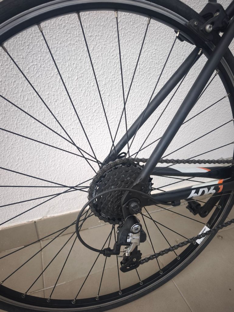 Used B Twin Triban Microshift 2016 Road & Gravel, Black — image 4 of 11