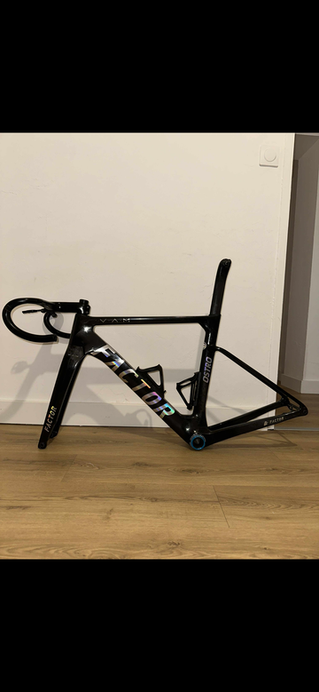 Used Factor OSTRO VAM - Shimano Dura-Ace 2023 Frameset 2023 Road & Gravel