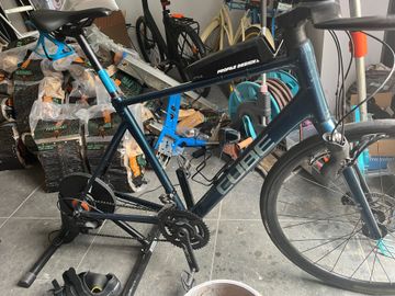 Used CUBE ATTAIN, PRO 2026 2026 Road & Gravel, Blue — image 2 of 3