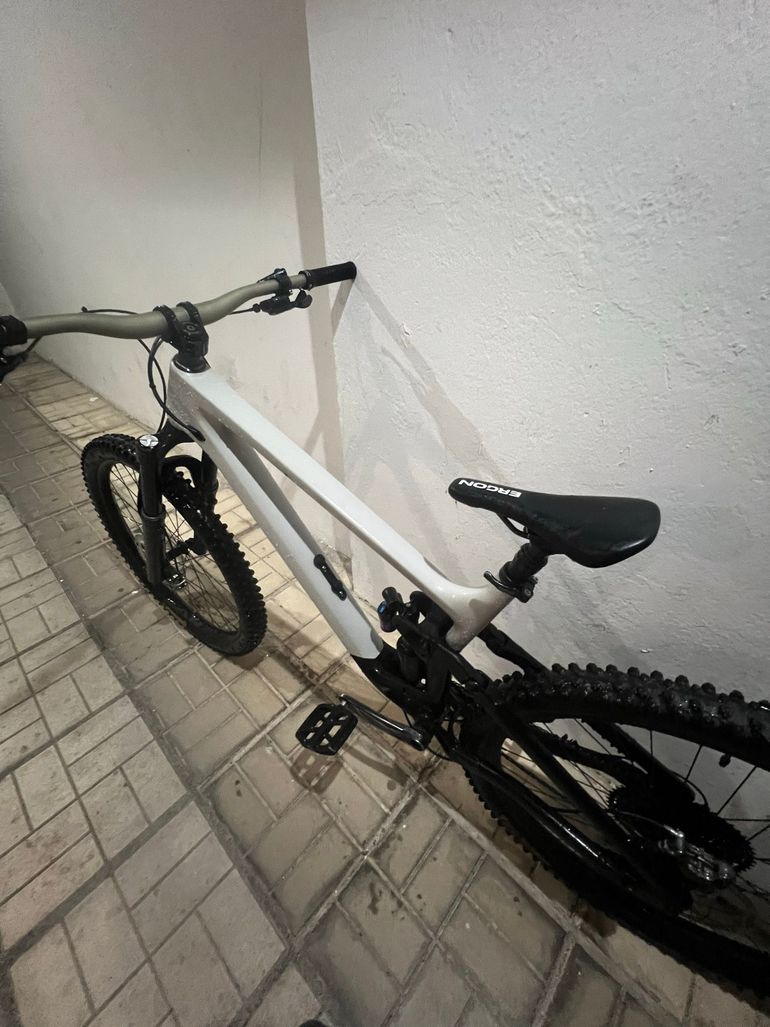 Używany Vitus sommet Custom Shimano Deore 2023 Mountainbike — zdjęcie 7 z 11