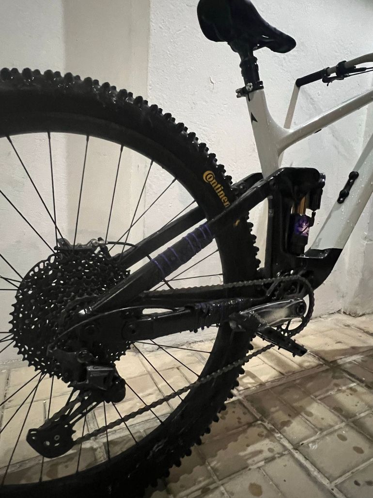 Używany Vitus sommet Custom Shimano Deore 2023 Mountainbike — zdjęcie 9 z 11