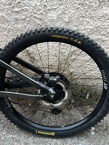 Used Vitus sommet Custom Shimano Deore 2023 Mountainbike, White — image 3 of 7
