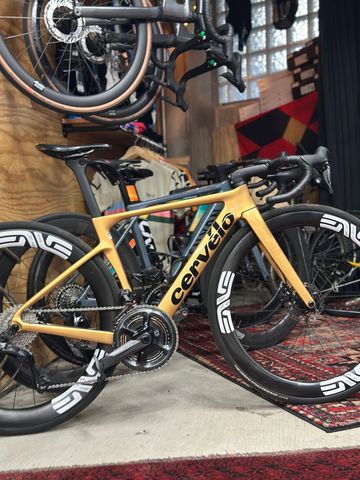 Used Cervélo Soloist 105 Di2 2023 Frameset 2023 Road & Gravel