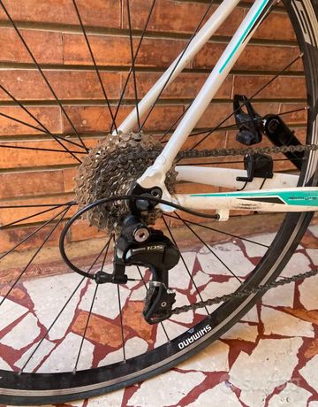 Tweedehands Bianchi Via Nirone Dama Sora 2018 2018 Road & Gravel — afbeelding 4 van 4