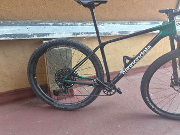 Tweedehands Cannondale F-si Shimano Deore XT 2020 Mountainbike — afbeelding 3 van 10