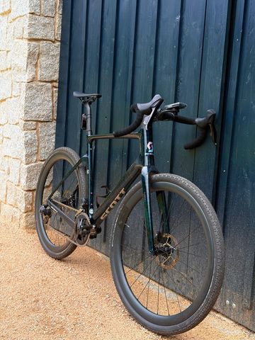 Scott Addict Gravel 20 2025 2025 Road & Gravel usato