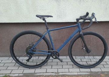 Käytetty TRIBAN RC120 Women's Disc Gravel Adventure Bike - - Microshift 2021 2021 Road & Gravel