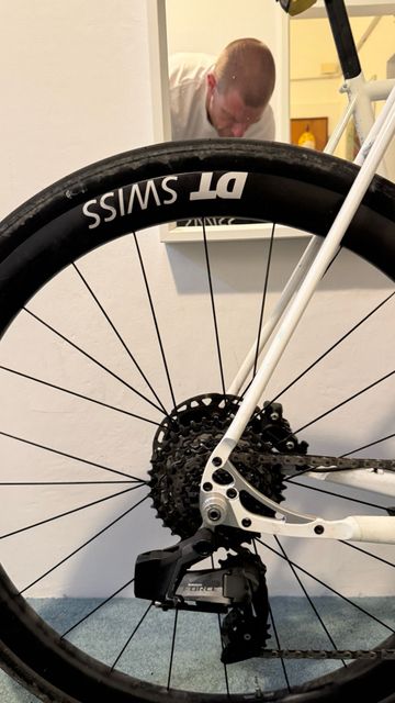 FabricBike Custom SRAM Force eTap AXS 2025 Road & Gravel usato, Bianco — immagine 3 di 7