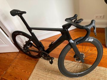 Canyon Aeroad CFR Disc Di2 2021 2021 Road & Gravel de segunda mano, Negro — imagen 1 de 11