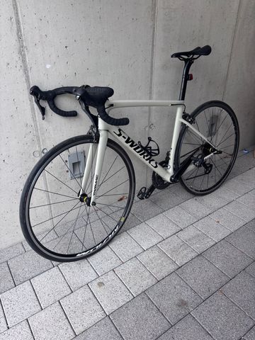 Specialized Men's S-Works Tarmac 2018 2018 Road & Gravel d'occasion