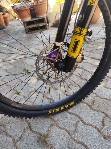 Brugt PIVOT SHUTTLE LT Bosch Race 2025 Mountainbike — billede 5 af 5